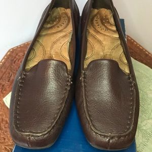 Dockers Brown Leather Flats/Loafers